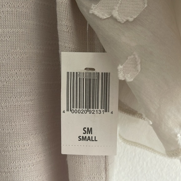 DISNEY PARKS | Women’s Disney Women's Shirt Cinderella Slipper Lace Sleeves Sz S - Picture 6 of 9